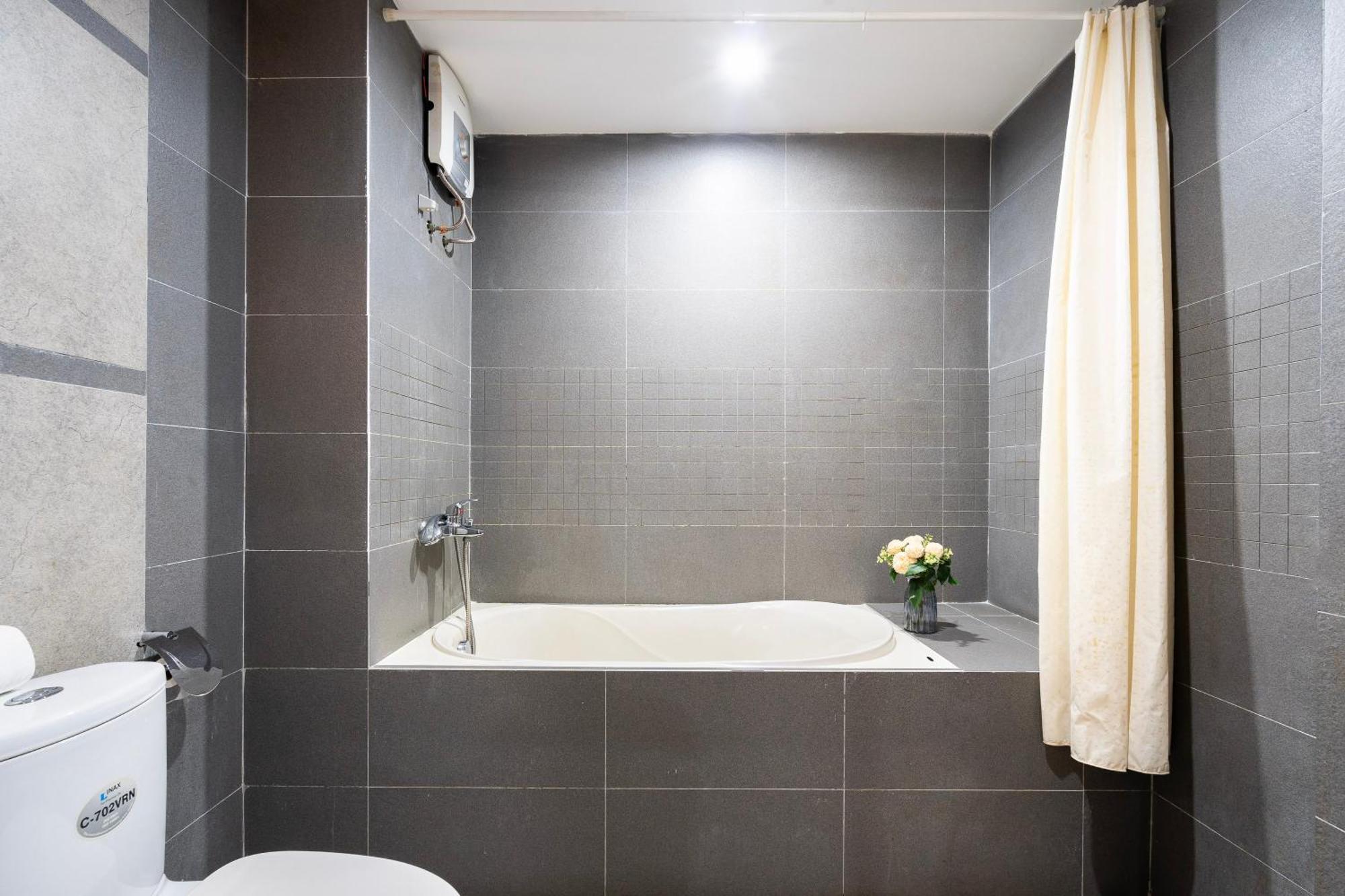 International Building D1 - Next To Ben Thanh Market * Ho Chi Minh City