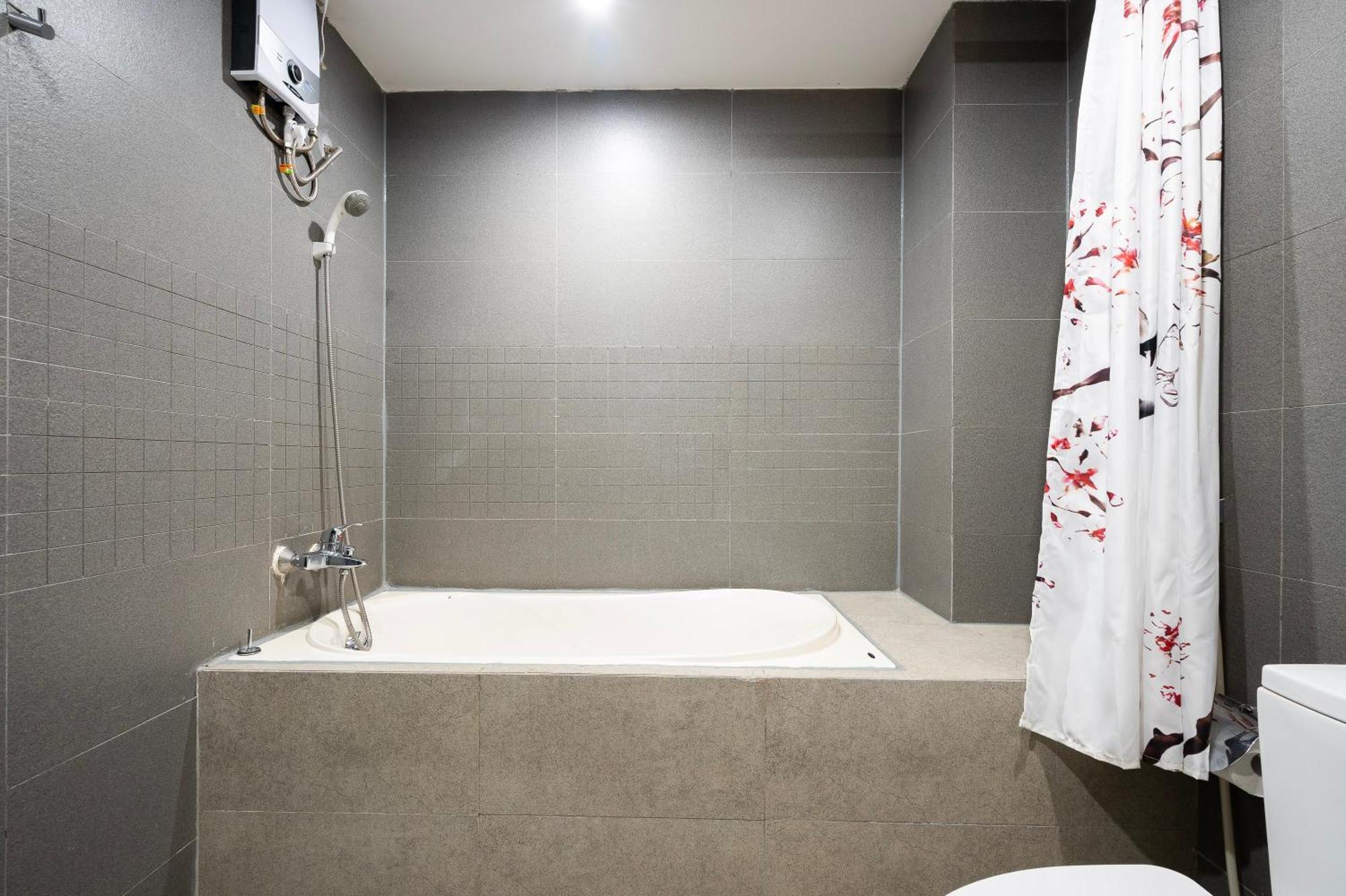 International Building D1 - Next To Ben Thanh Market Apartment *